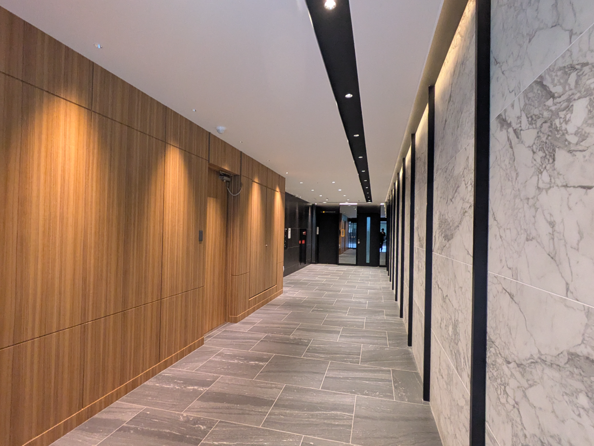 fresh/building/J00100635358_4