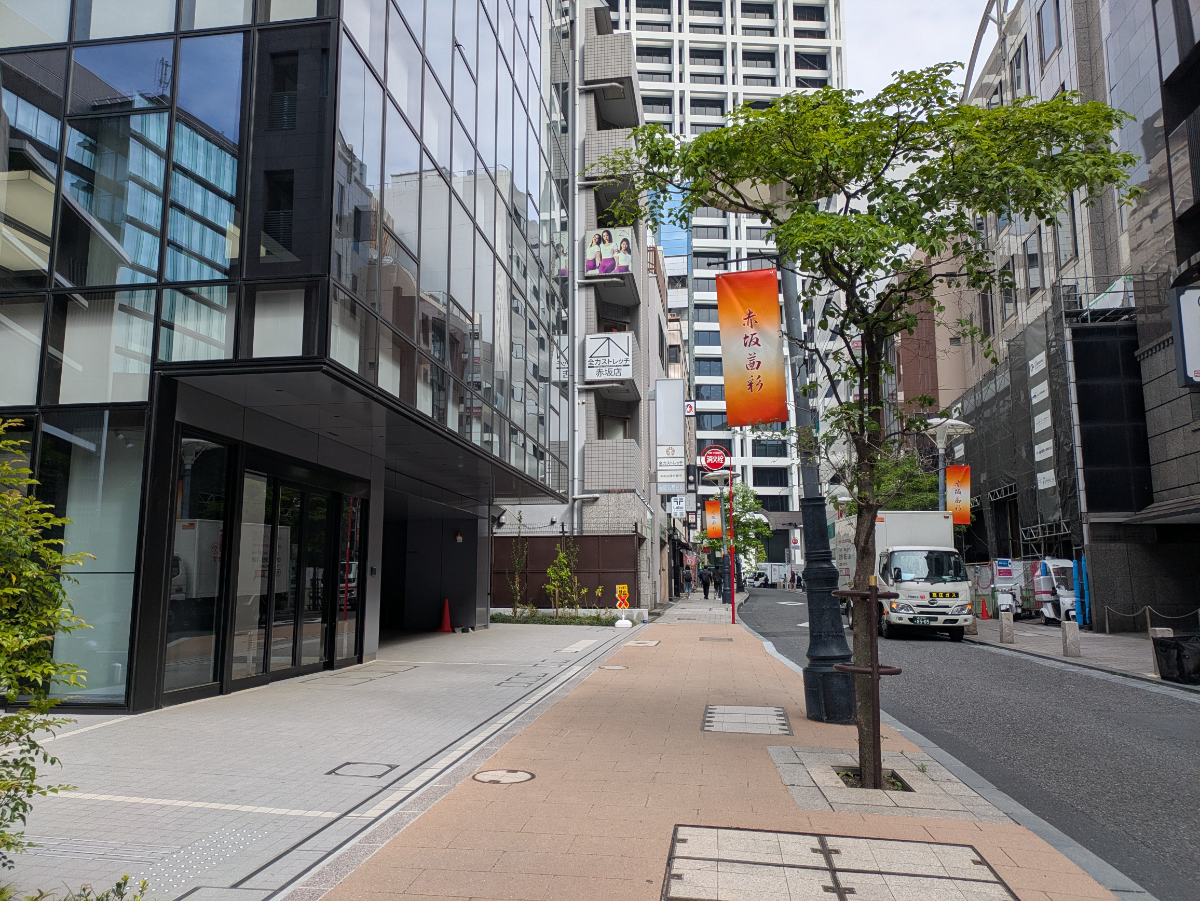 fresh/building/J00100635943_2