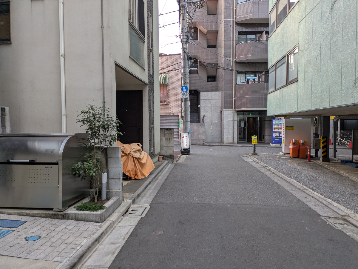 fresh/building/J00100635954_2