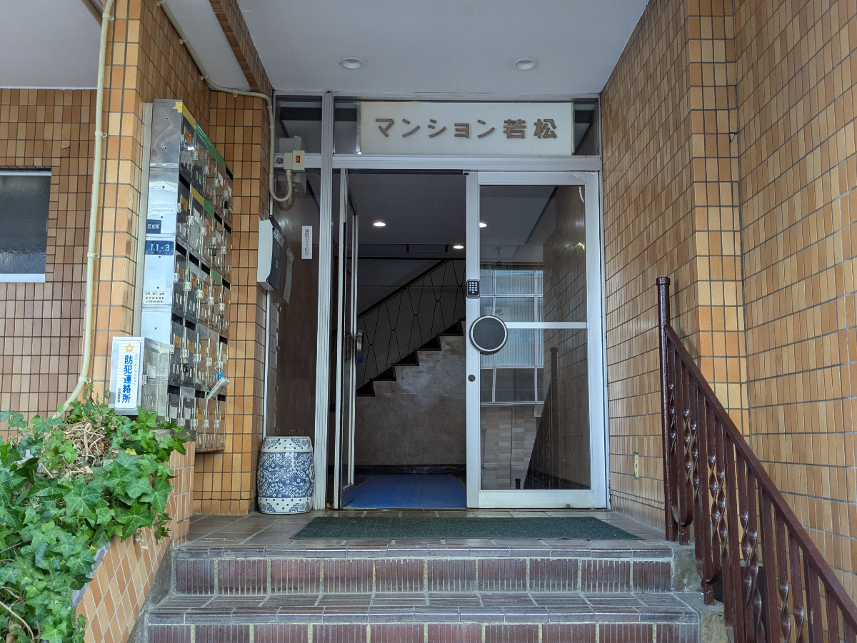 fresh/building/J00100636056_3