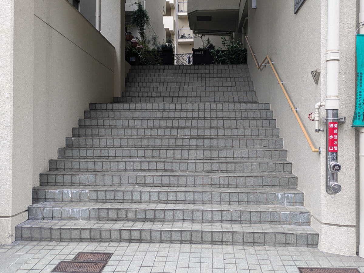 fresh/building/J00100636111_3