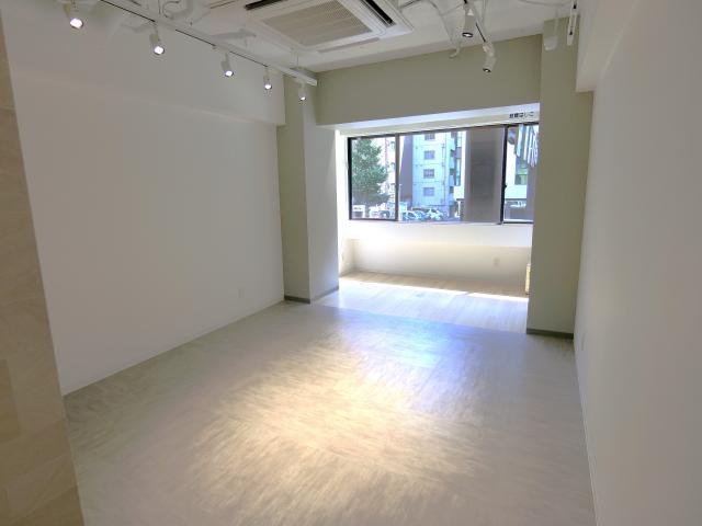 fresh/room/J00102269011_20