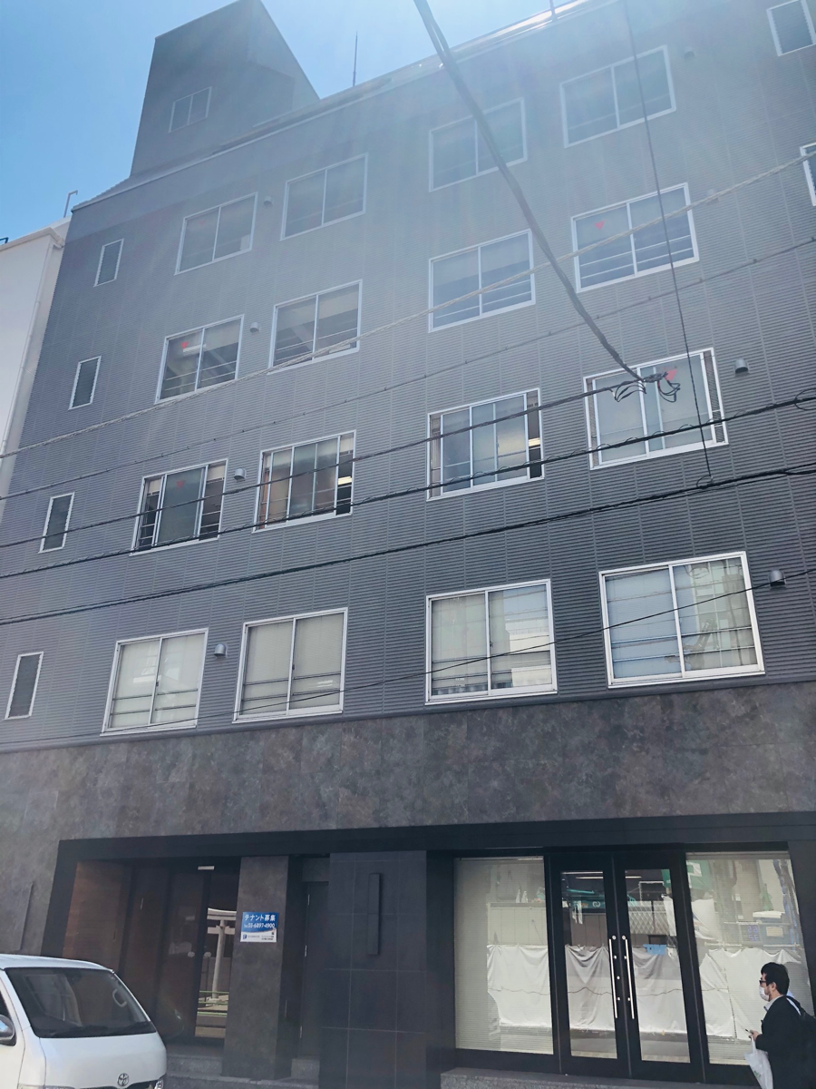 v20230506151908/fresh/building/J00100357303_8
