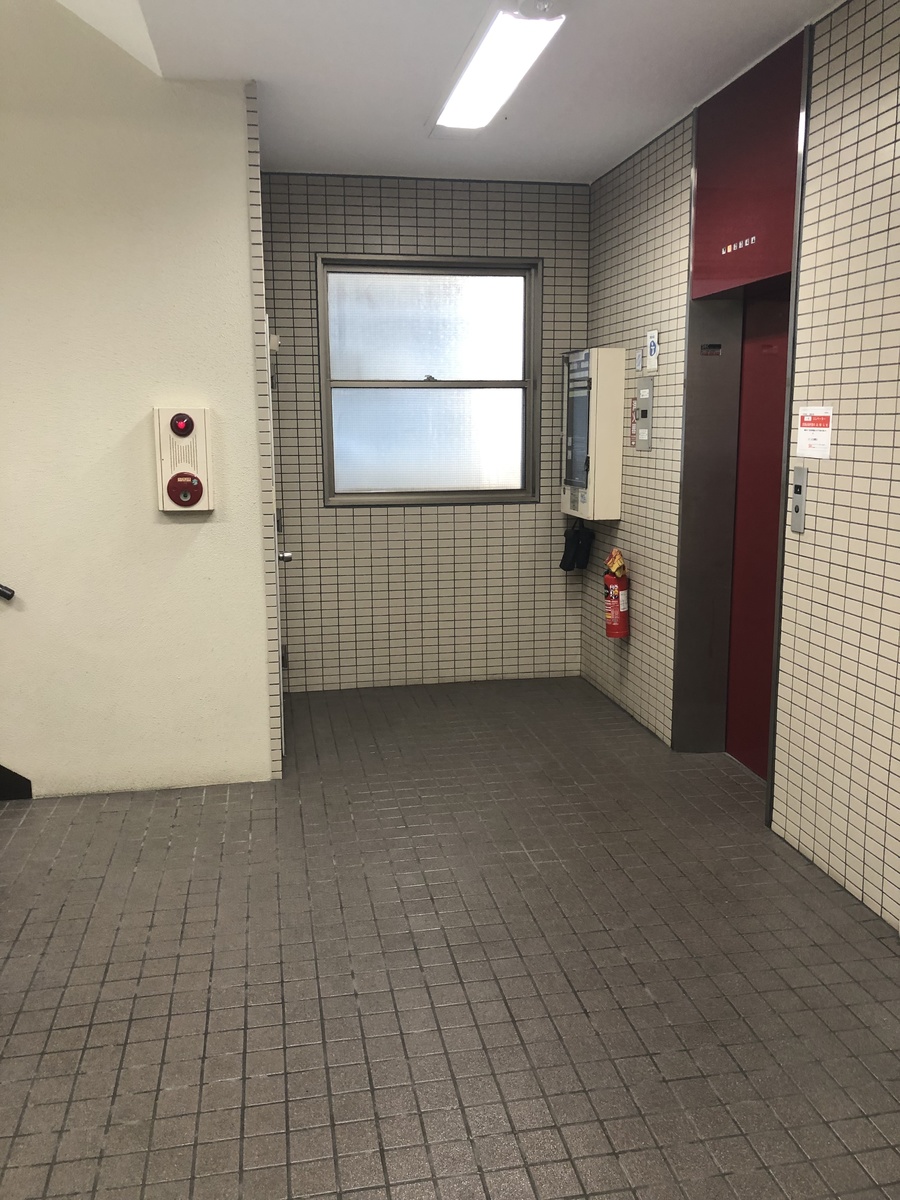 v20230506151909/fresh/building/J00100361588_4