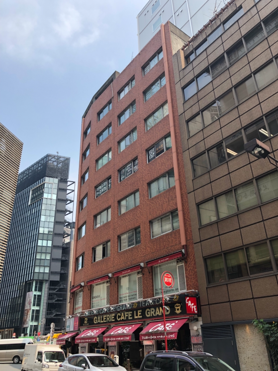 v20230506151909/fresh/building/J00100385042_7