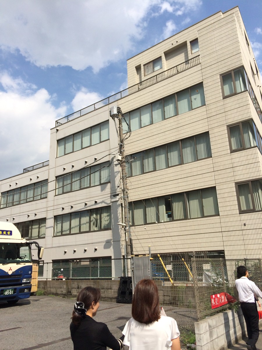 v20230506151909/fresh/building/J00100387408_10