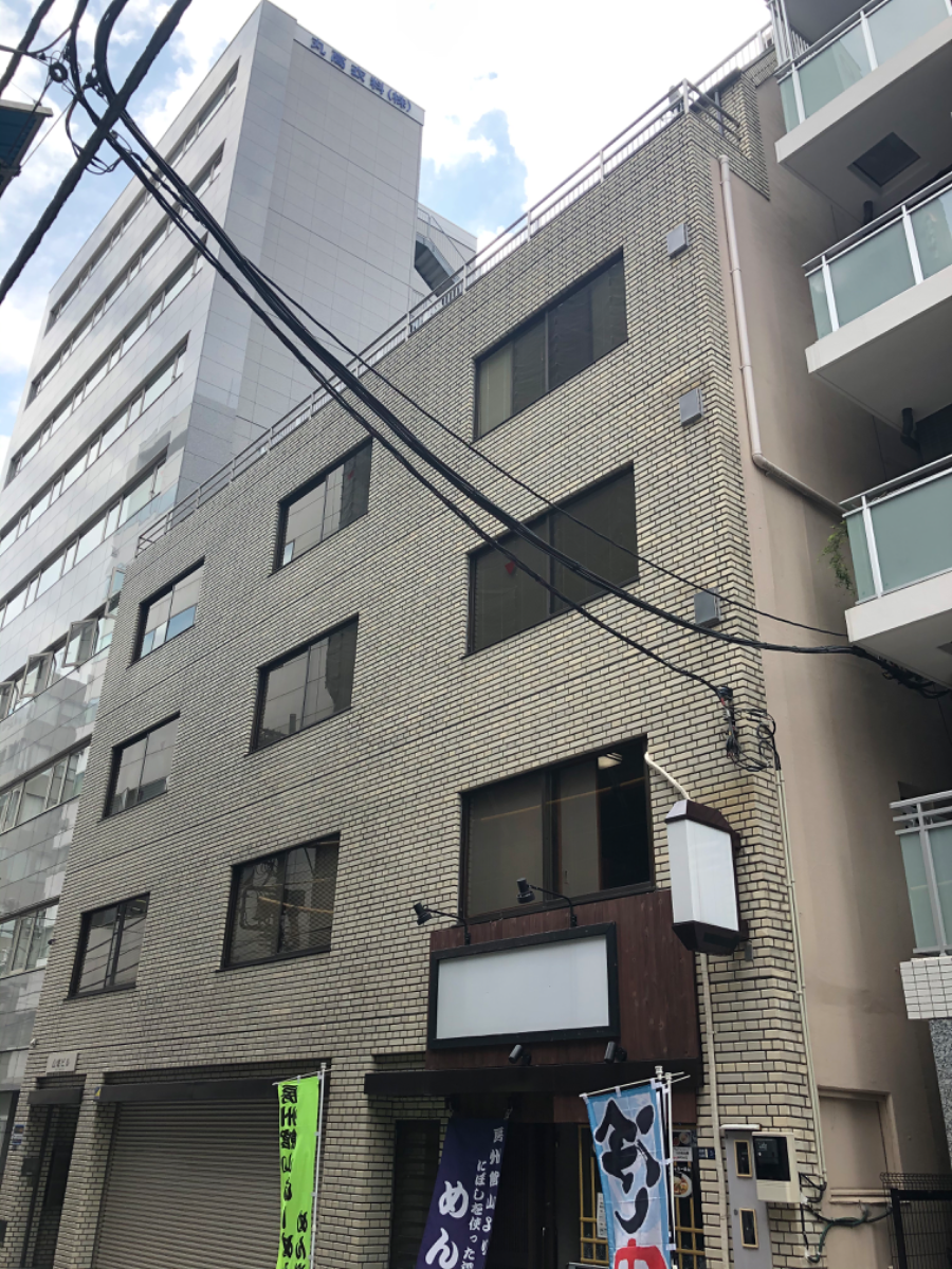 v20231102174057/fresh/building/J00100430457_1