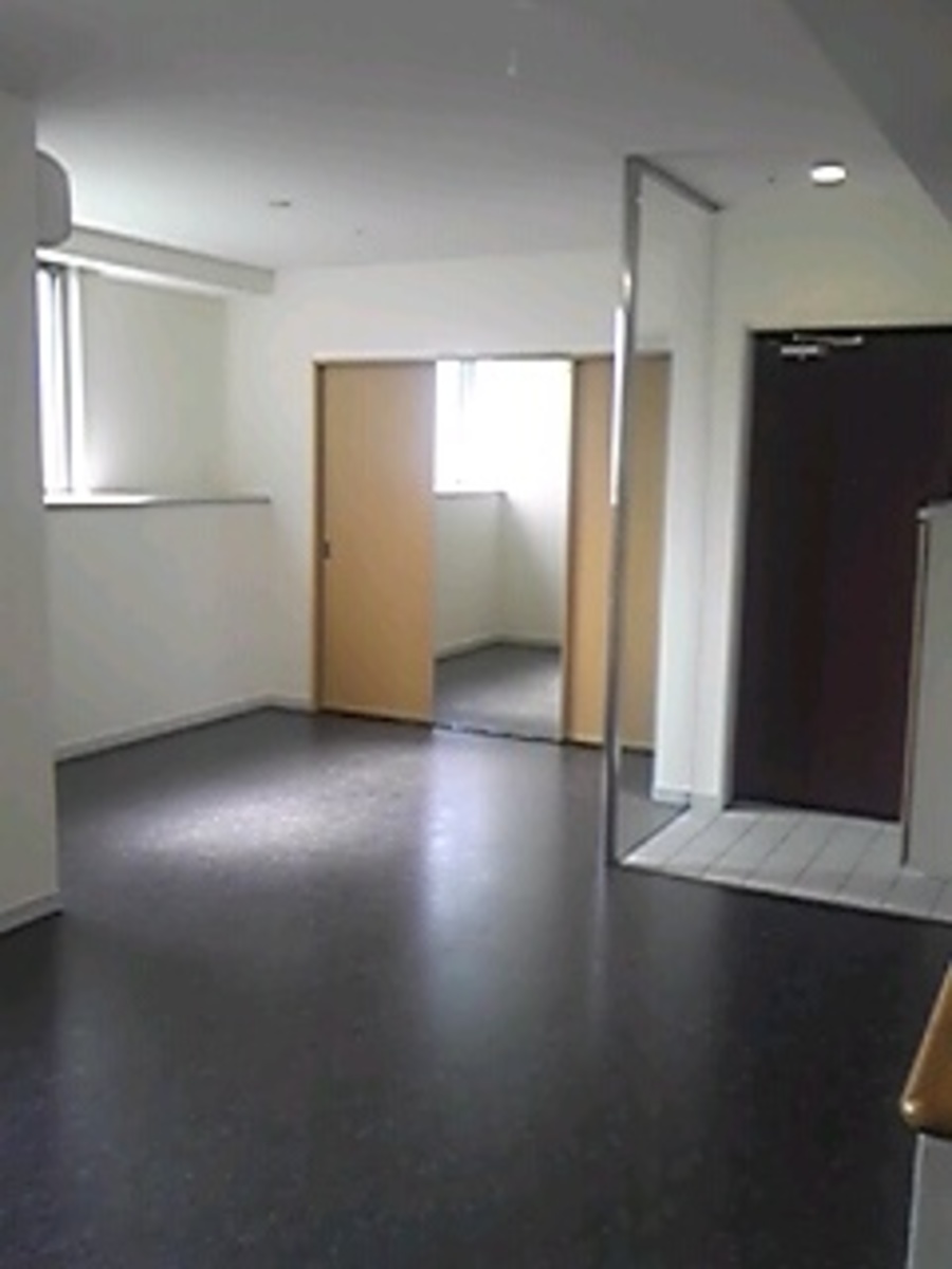 v20240307174051/fresh/building/J00100407583_6