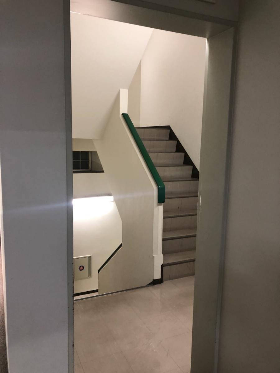 v20240430174111/fresh/building/J00100368861_7