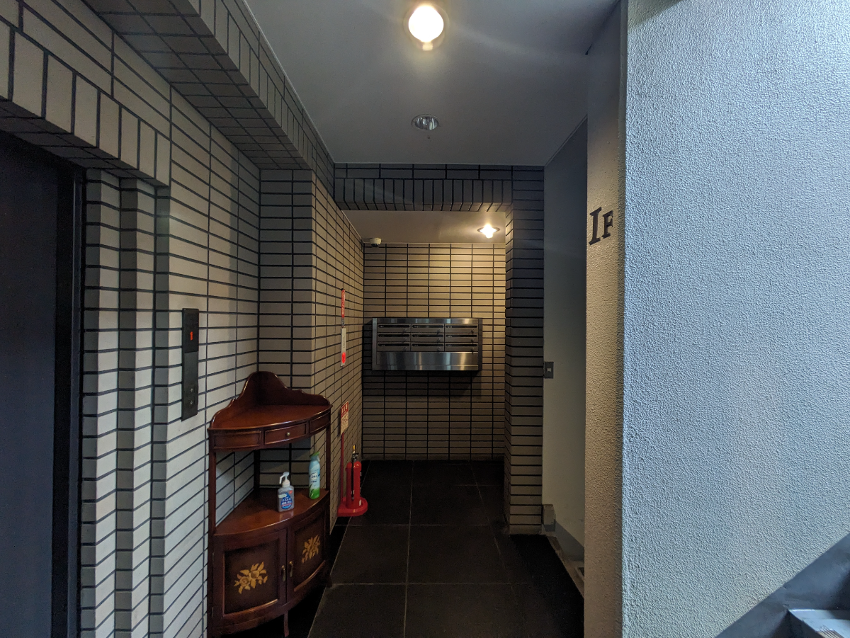 v20240513174100/fresh/building/J00100357057_7