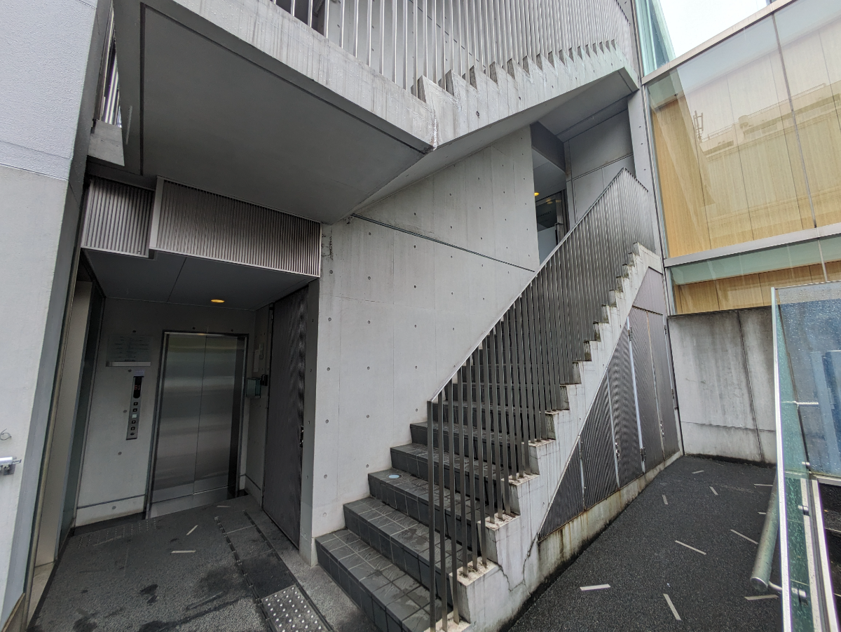 v20240513174100/fresh/building/J00100360859_13