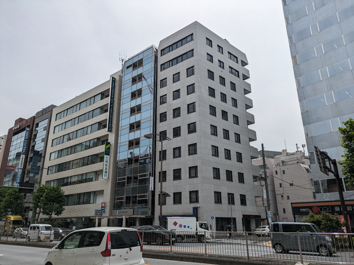 v20240527174055/fresh/building/J00100358808_5