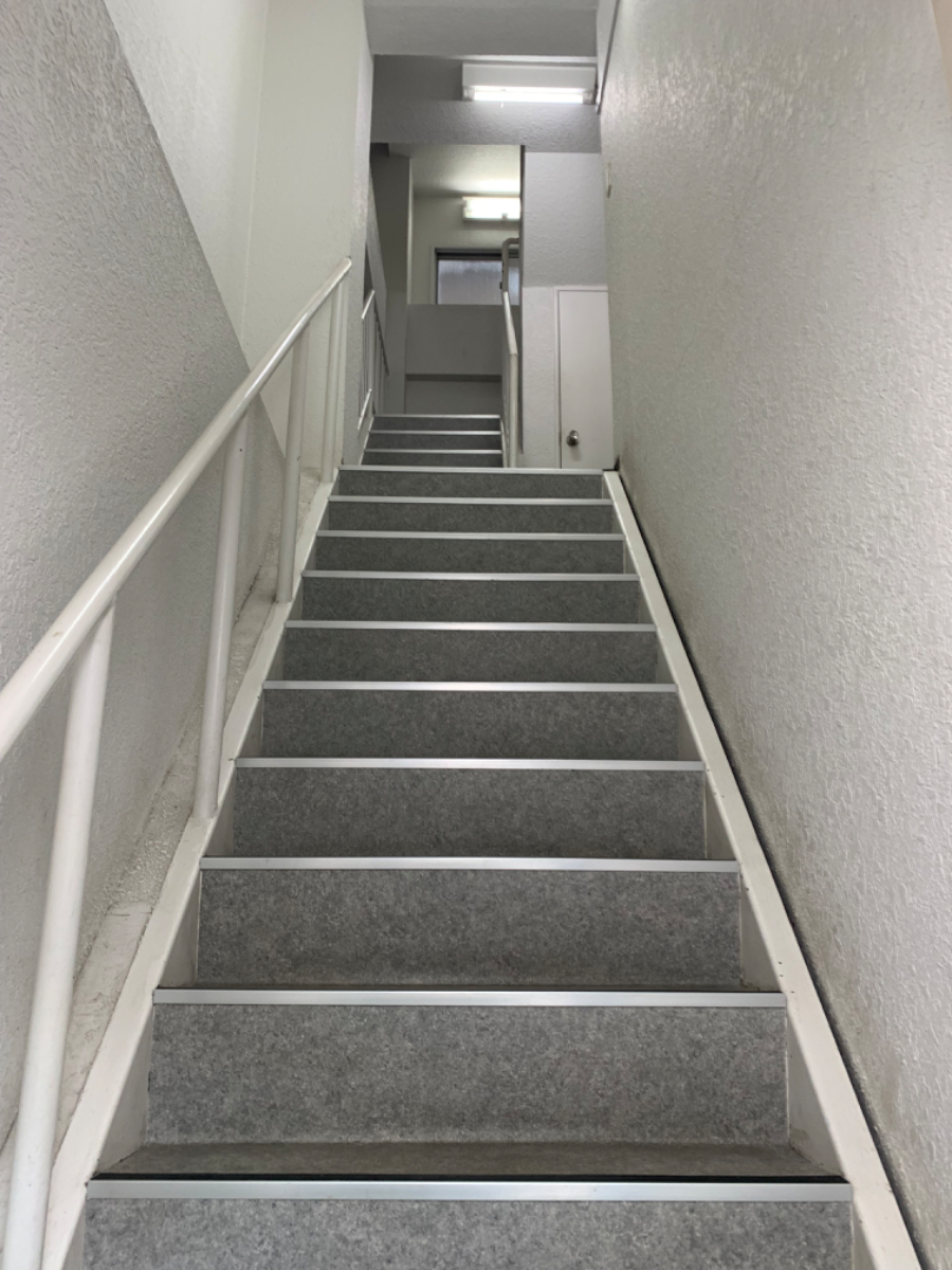 v20240528174105/fresh/building/J00100359406_4