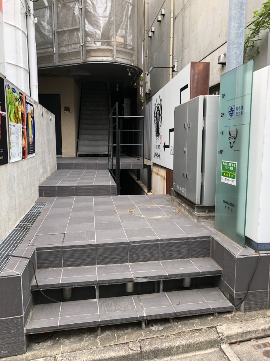 v20240528174105/fresh/building/J00100361450_3
