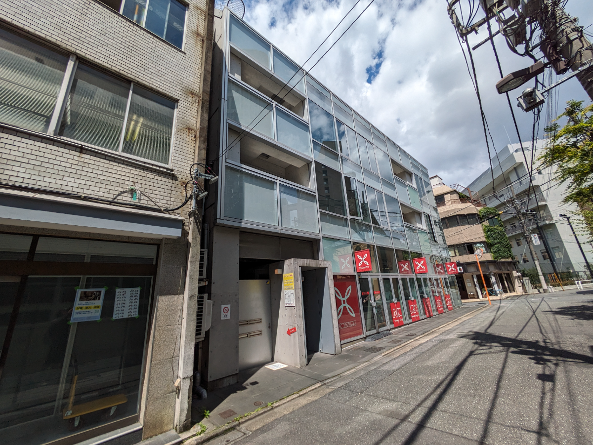 v20240606174059/fresh/building/J00100357472_2