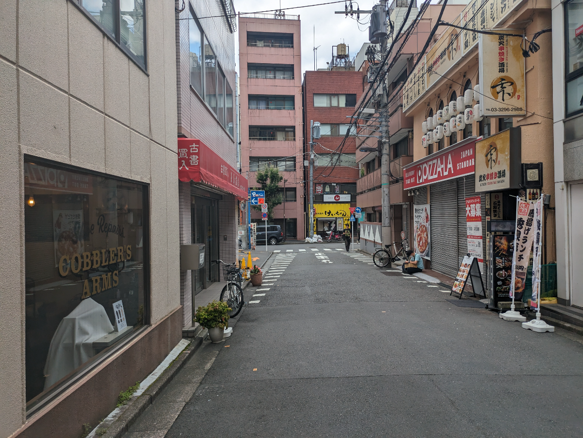 v20240606174059/fresh/building/J00100425436_7