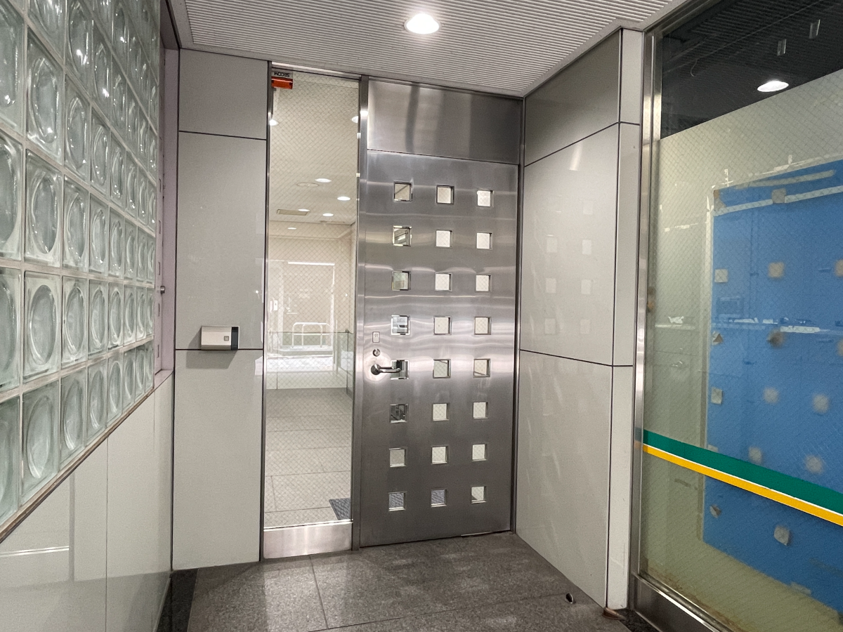 v20240610174107/fresh/building/J00100360552_9