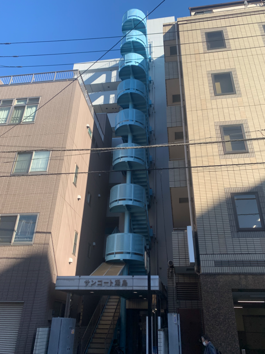 v20240621174059/fresh/building/J00100366563_5