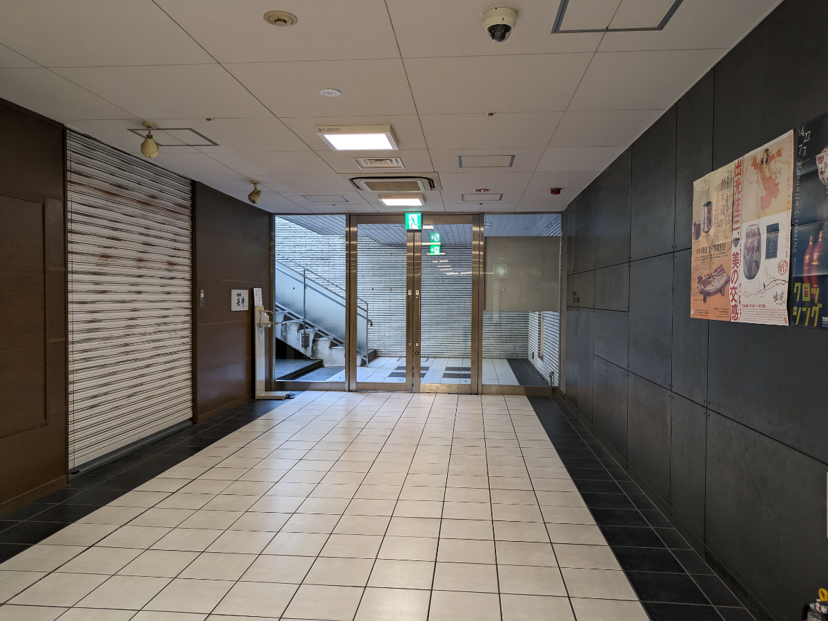 v20240625174107/fresh/building/J00100356606_5