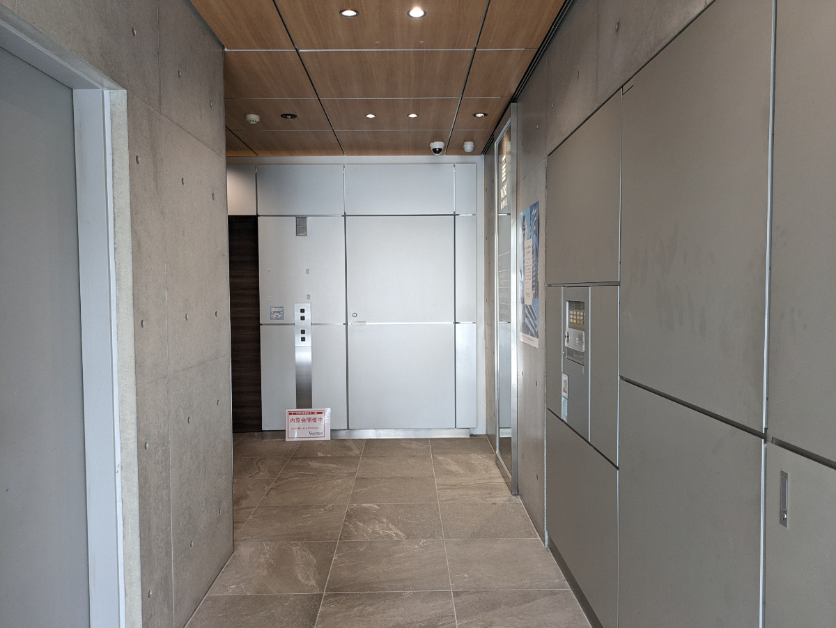 v20240625174107/fresh/building/J00100358579_4