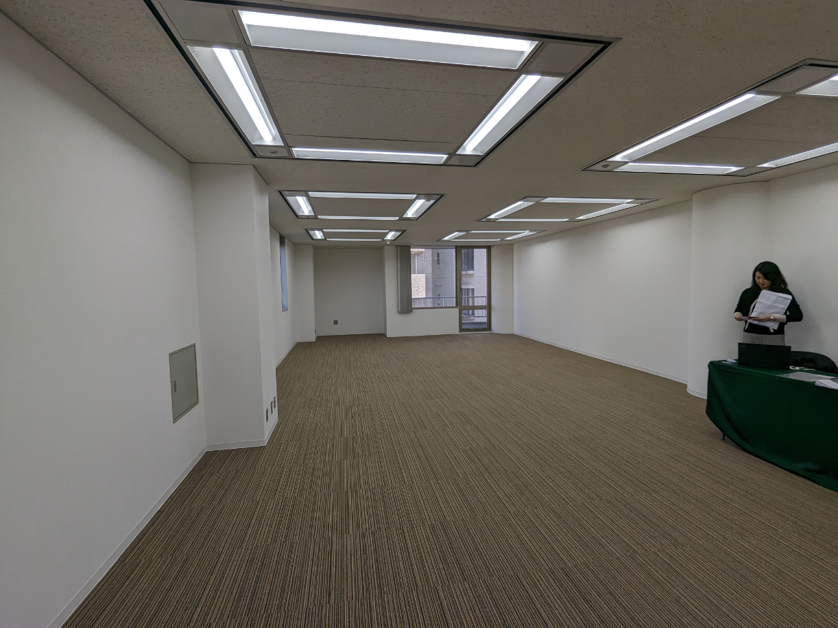 v20240626181422/fresh/room/J00101949723_2