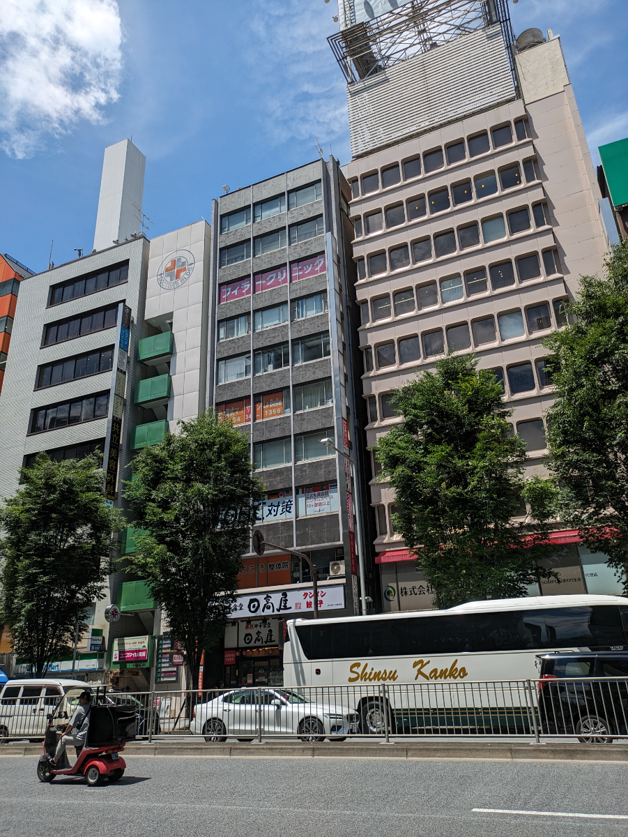 v20240724174102/fresh/building/J00100356602_5