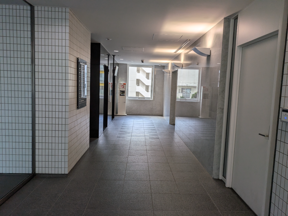 v20240816174048/fresh/building/J00100366864_12