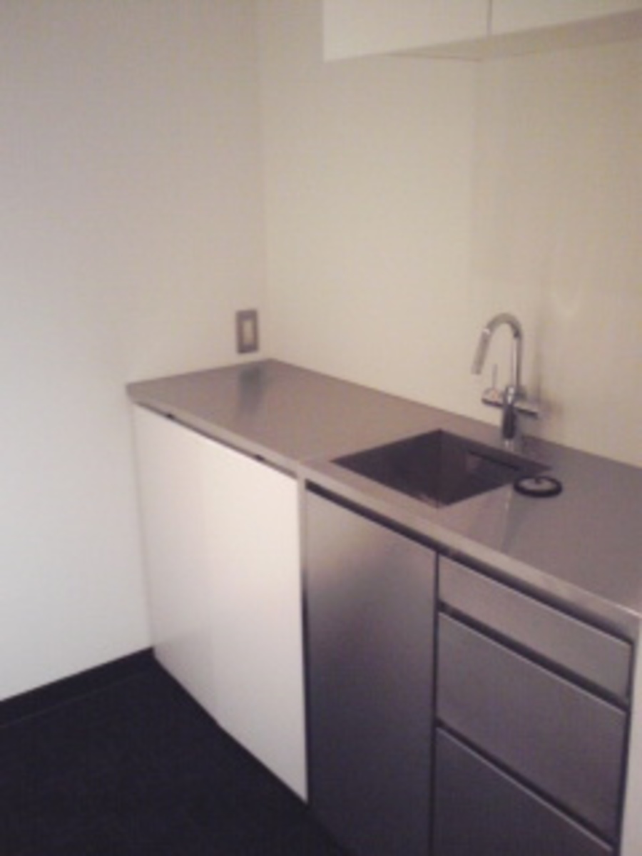 v20240816174048/fresh/building/J00100369063_8