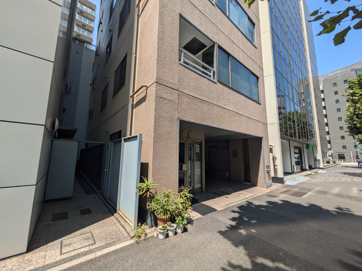 v20240919174106/fresh/building/J00100359834_8