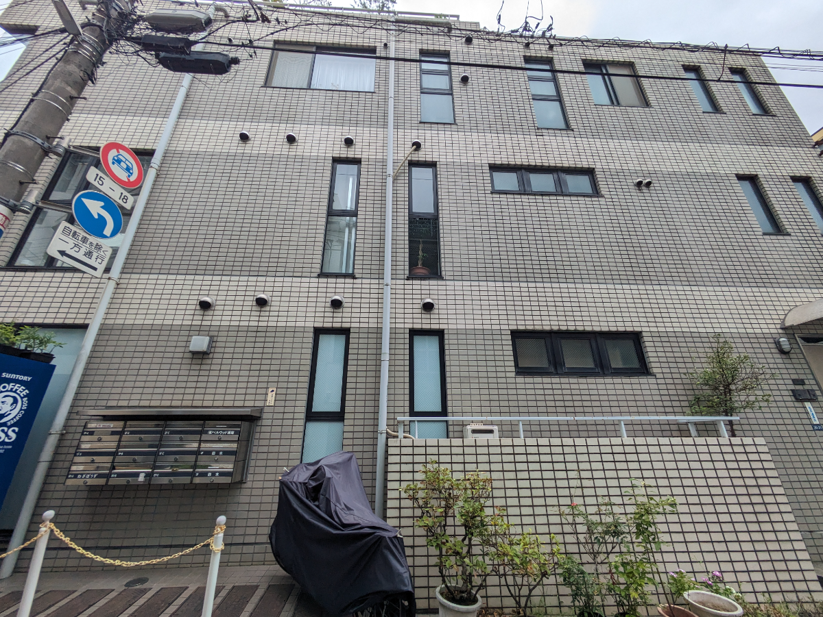 v20241009174102/fresh/building/J00100356579_12