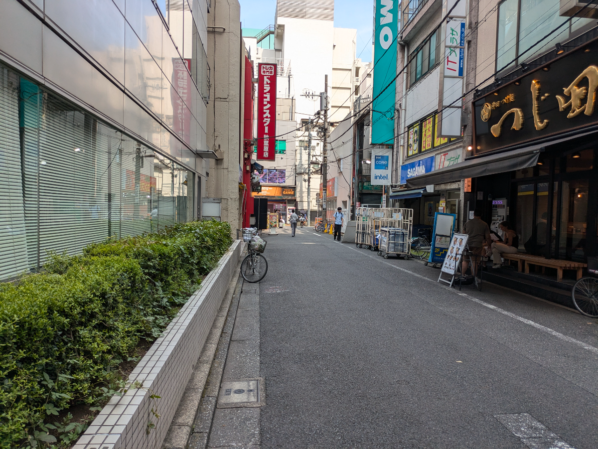 v20241010174100/fresh/building/J00100357441_2