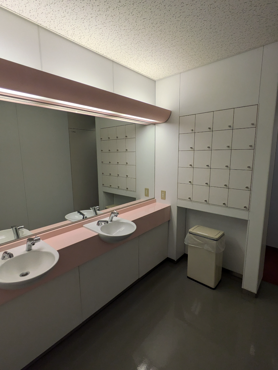 v20241029181443/fresh/room/H00102749880_18