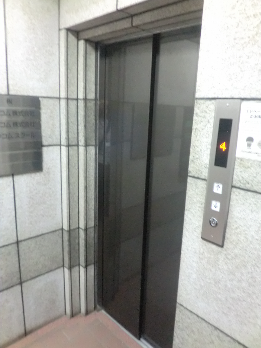 v20241126174057/fresh/building/J00100369774_4