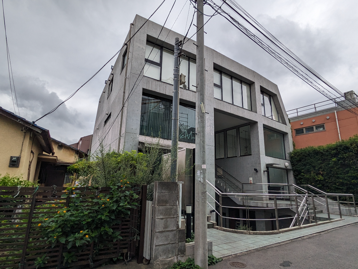 v20241221174033/fresh/building/J00100358108_6