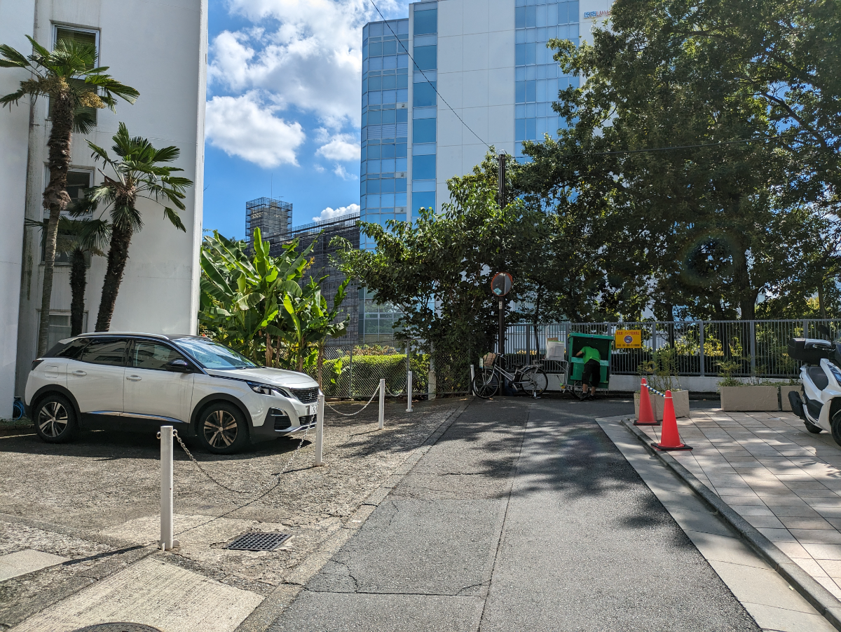 v20241230174040/fresh/building/J00100356564_13