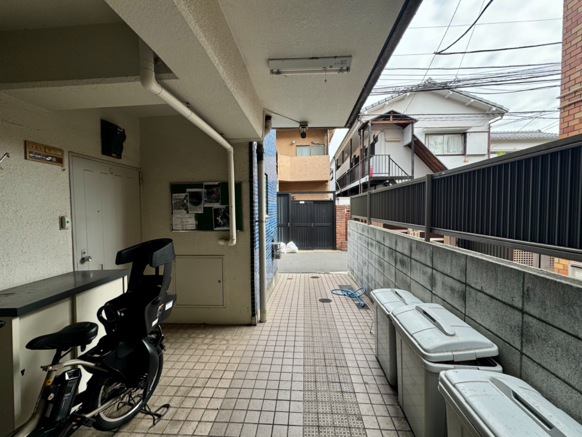 v20250114174113/fresh/building/J00100356989_10