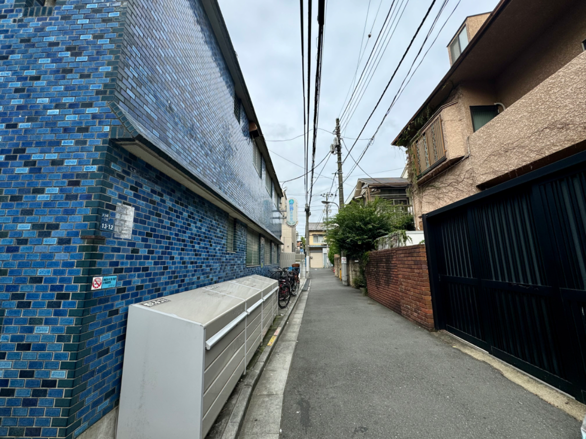 v20250114174113/fresh/building/J00100356989_11