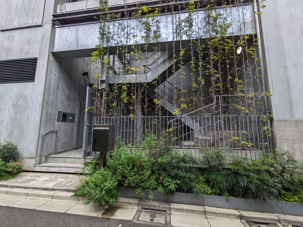 v20250305174101/fresh/building/J00100358767_11