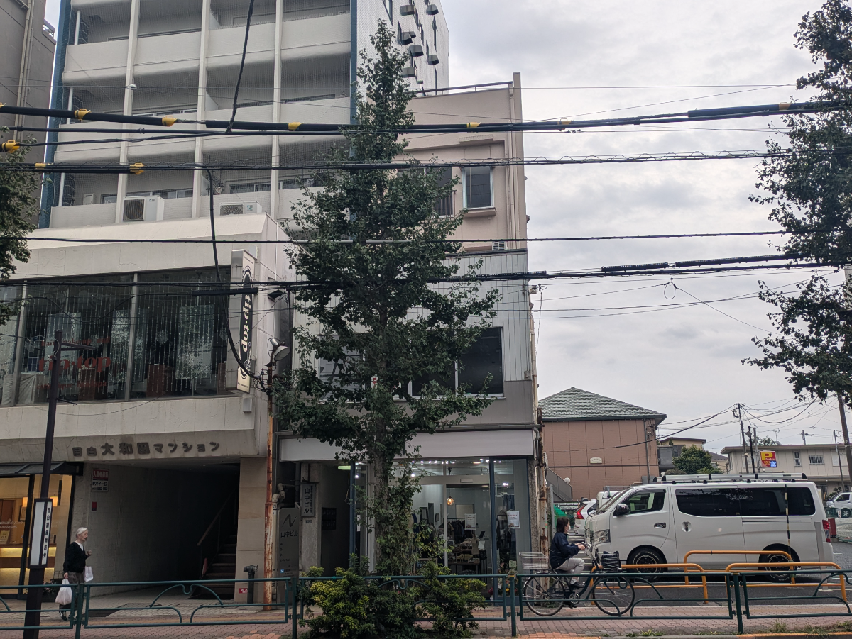 v20250403150658/fresh/building/J00100358637_6
