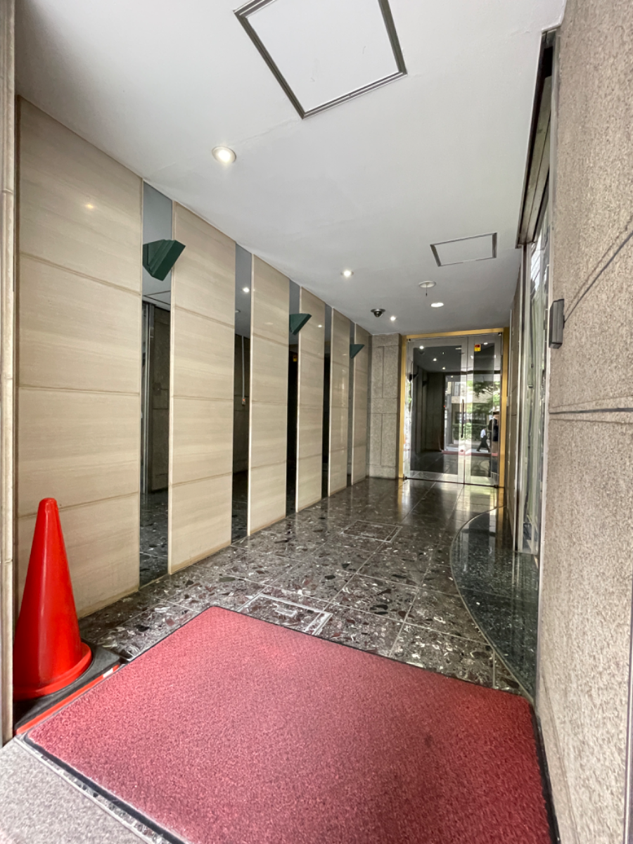v20250427002254/fresh/building/J00100385985_5