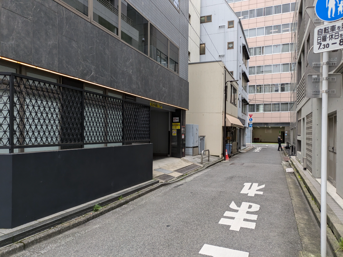 v20250427002254/fresh/building/J00100386320_9