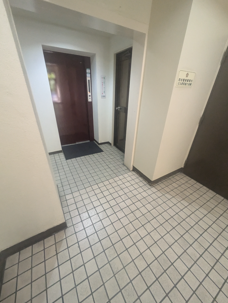 v20250427002254/fresh/building/J00100388309_4