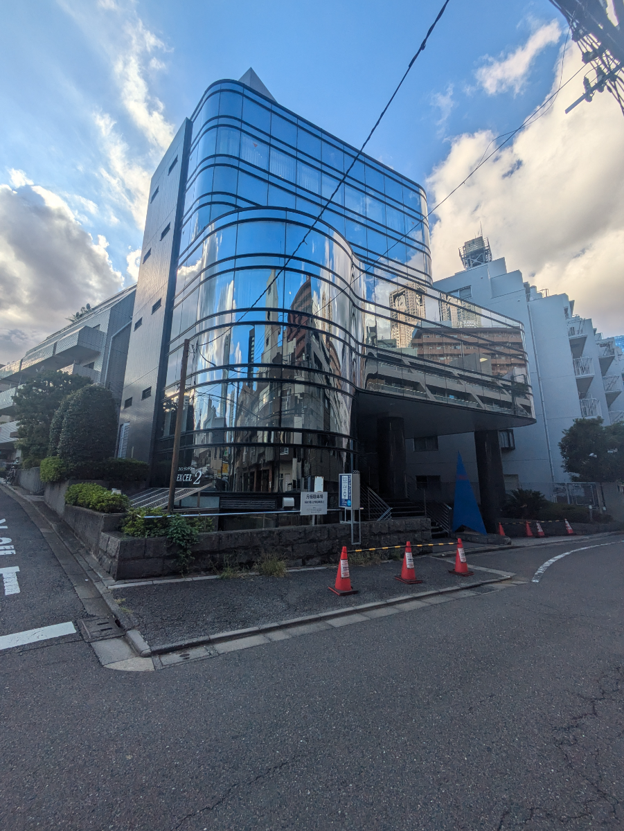 v20250427002254/fresh/building/J00100388416_1