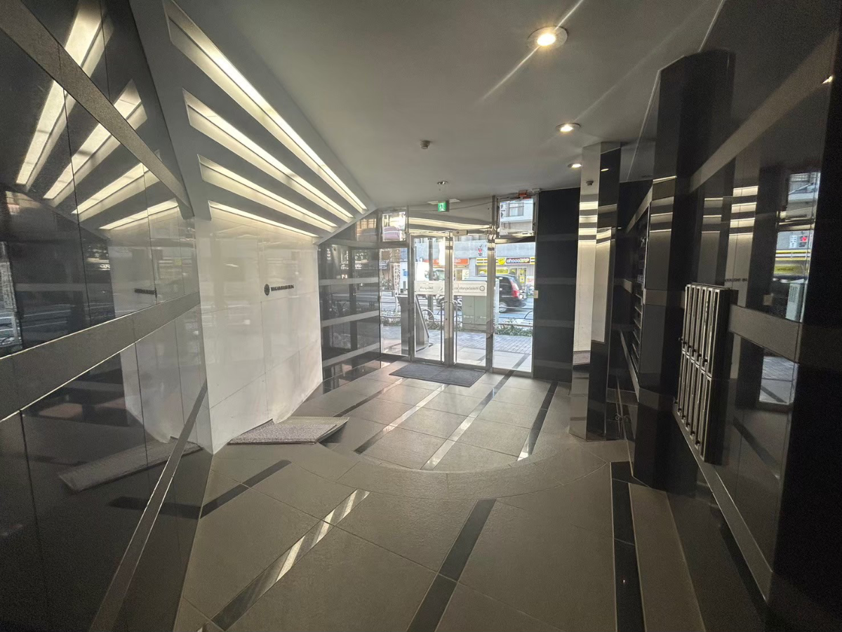 v20250427002254/fresh/building/J00100388770_9