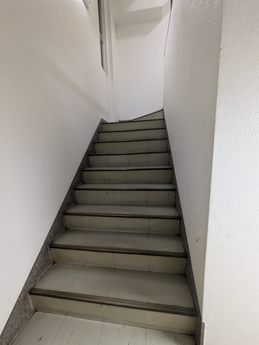 v20250427003014/fresh/building/J00100389470_5
