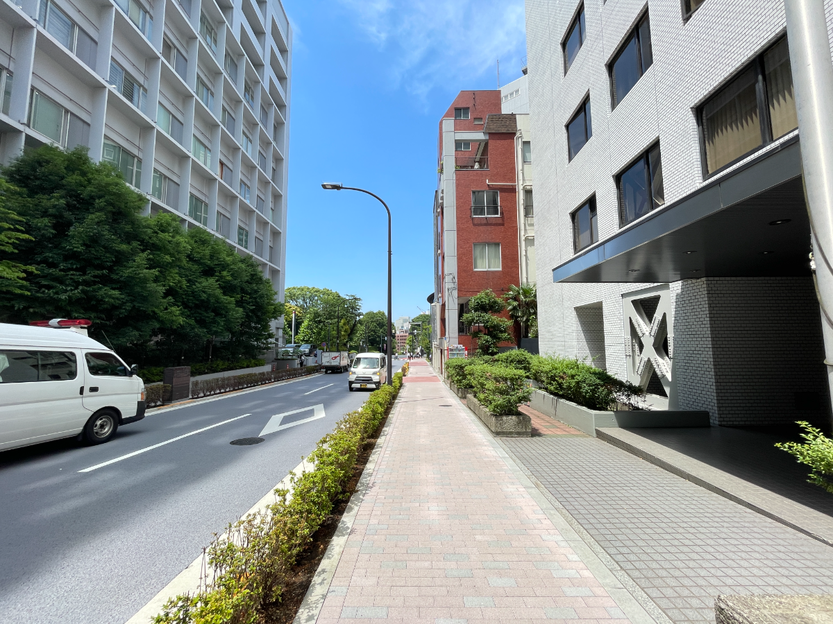 v20250427003014/fresh/building/J00100390992_2