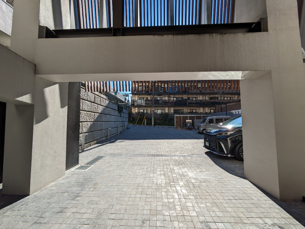 v20250427003015/fresh/building/J00100391845_10