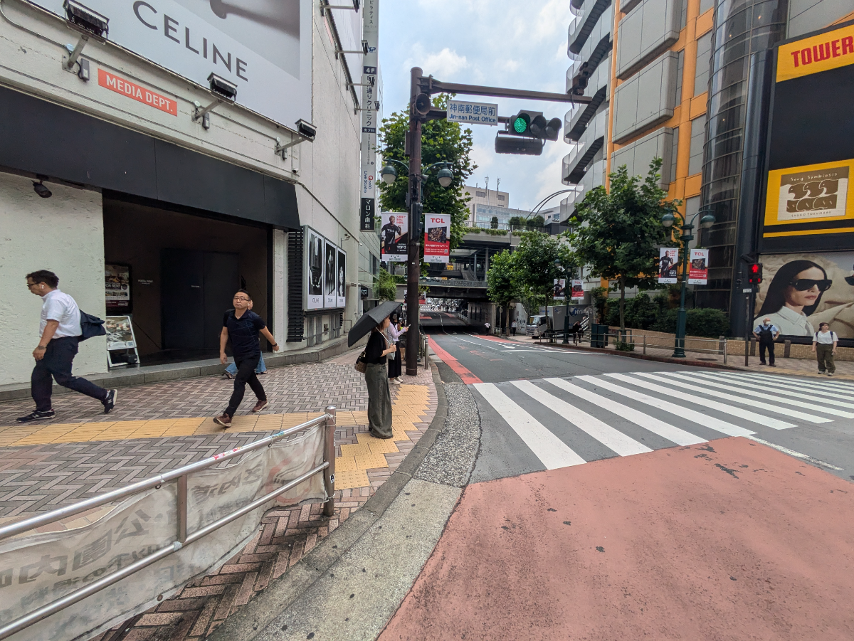 v20250427003015/fresh/building/J00100392276_5