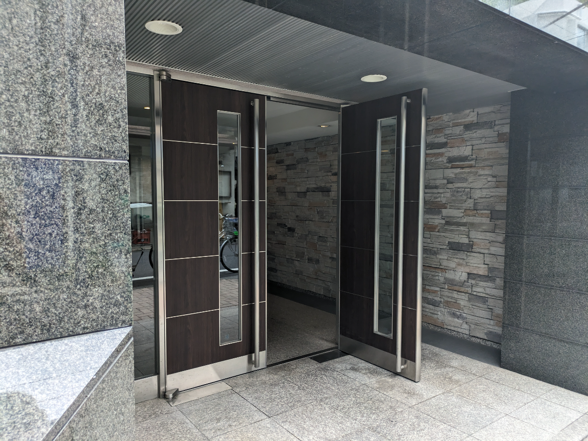 v20250427003410/fresh/building/J00100393525_10
