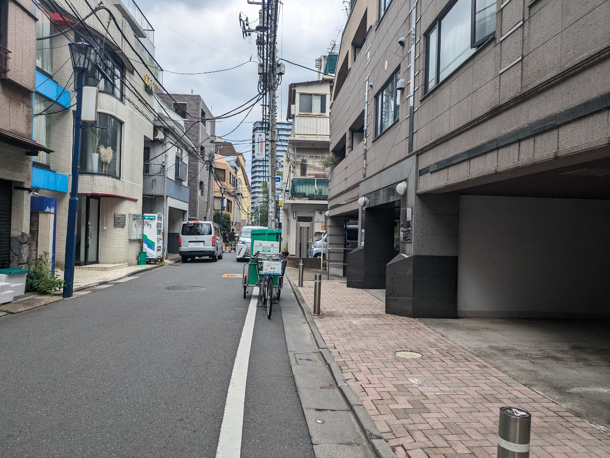 v20250427003410/fresh/building/J00100393525_2